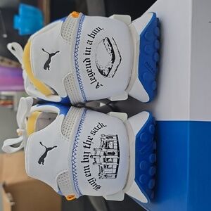 Pumas White Castle Future Rider